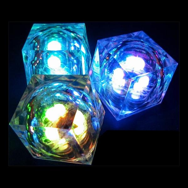 Blinkande Iskuber Flerfärgade - 1-pack