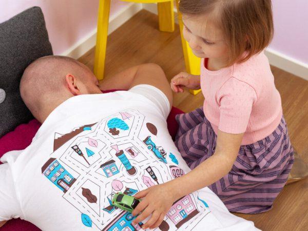 CarTrackZzz T-Shirt med Bilbana